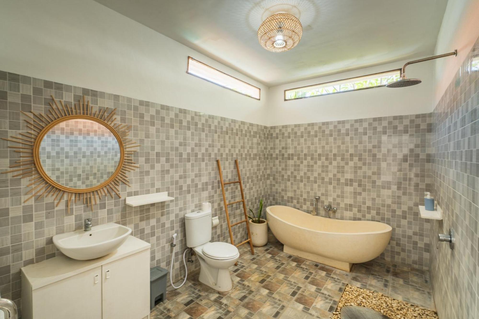 Modern 3 Bedrooms Walking Distance Villa *